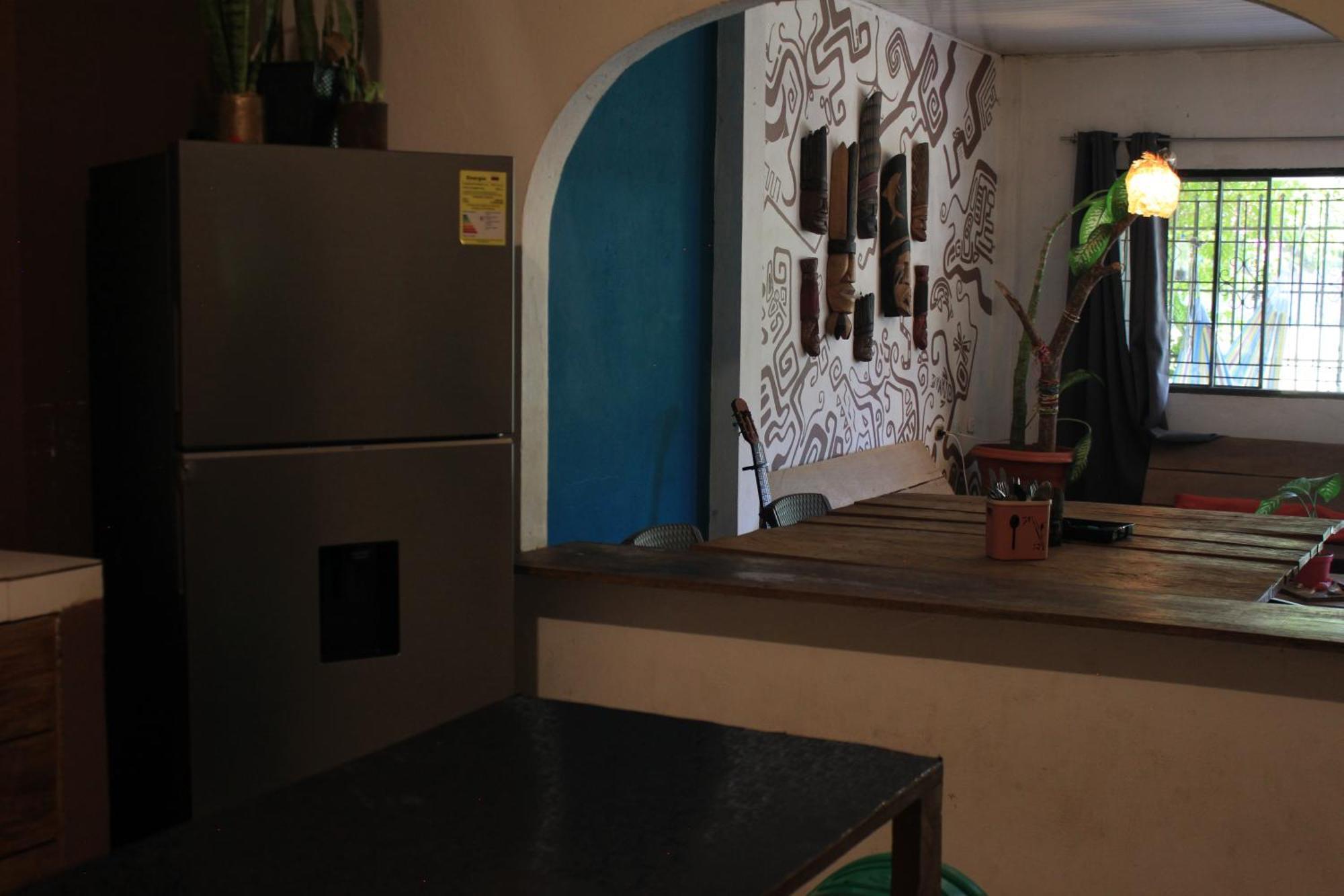 Nomada Hostel Leticia Exterior photo